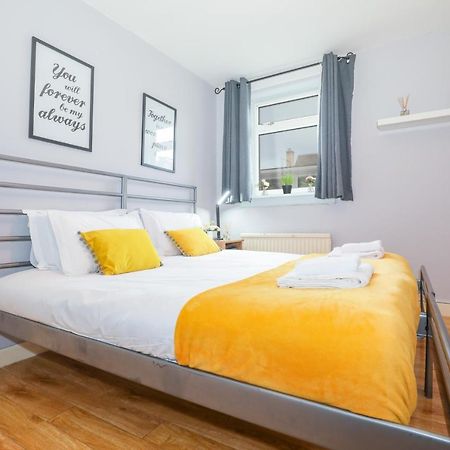 Beautiful 4 Bedroom Cottage - Ideal Location - Free Parking Edinburgh Exterior photo
