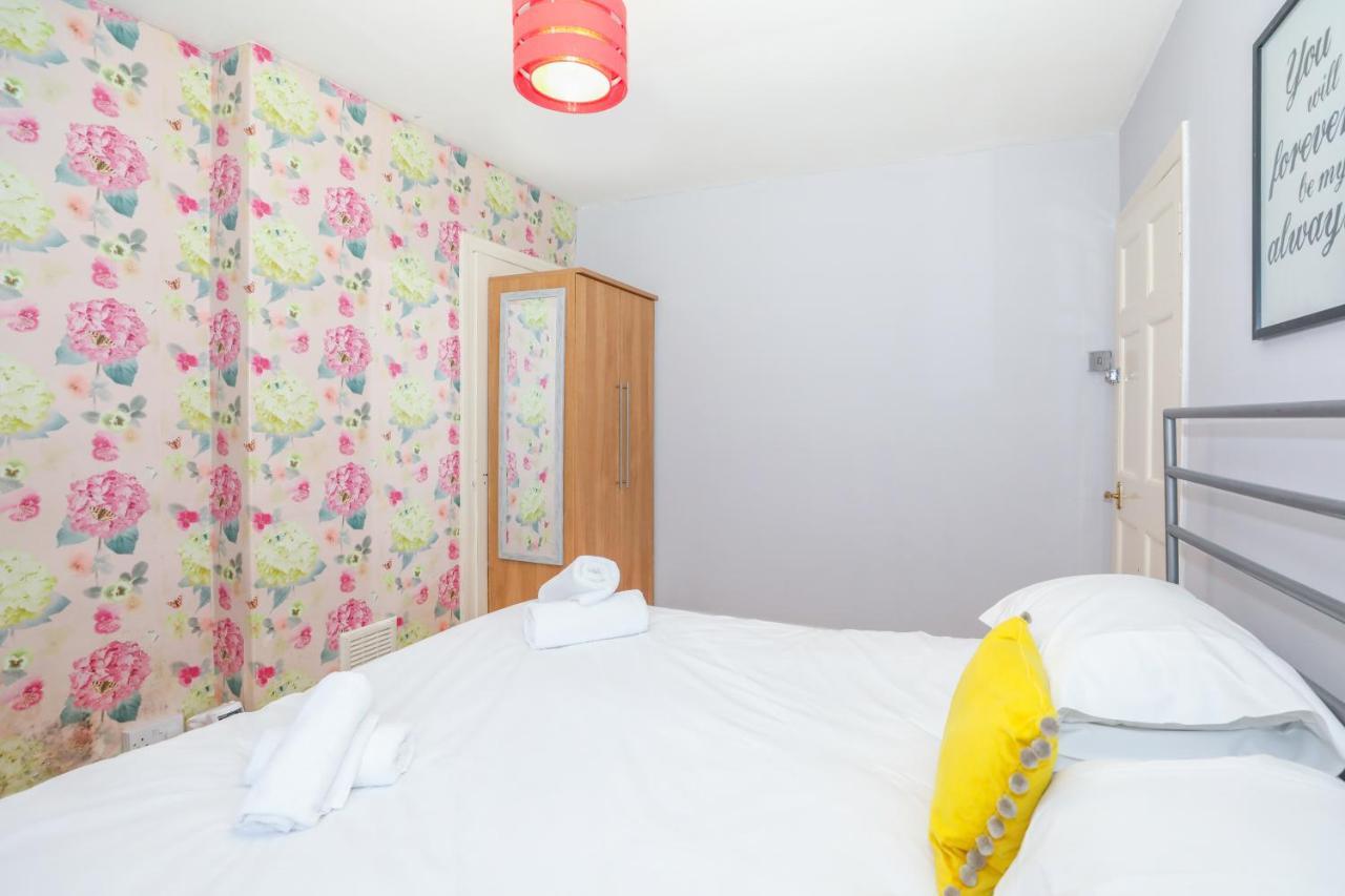 Beautiful 4 Bedroom Cottage - Ideal Location - Free Parking Edinburgh Exterior photo