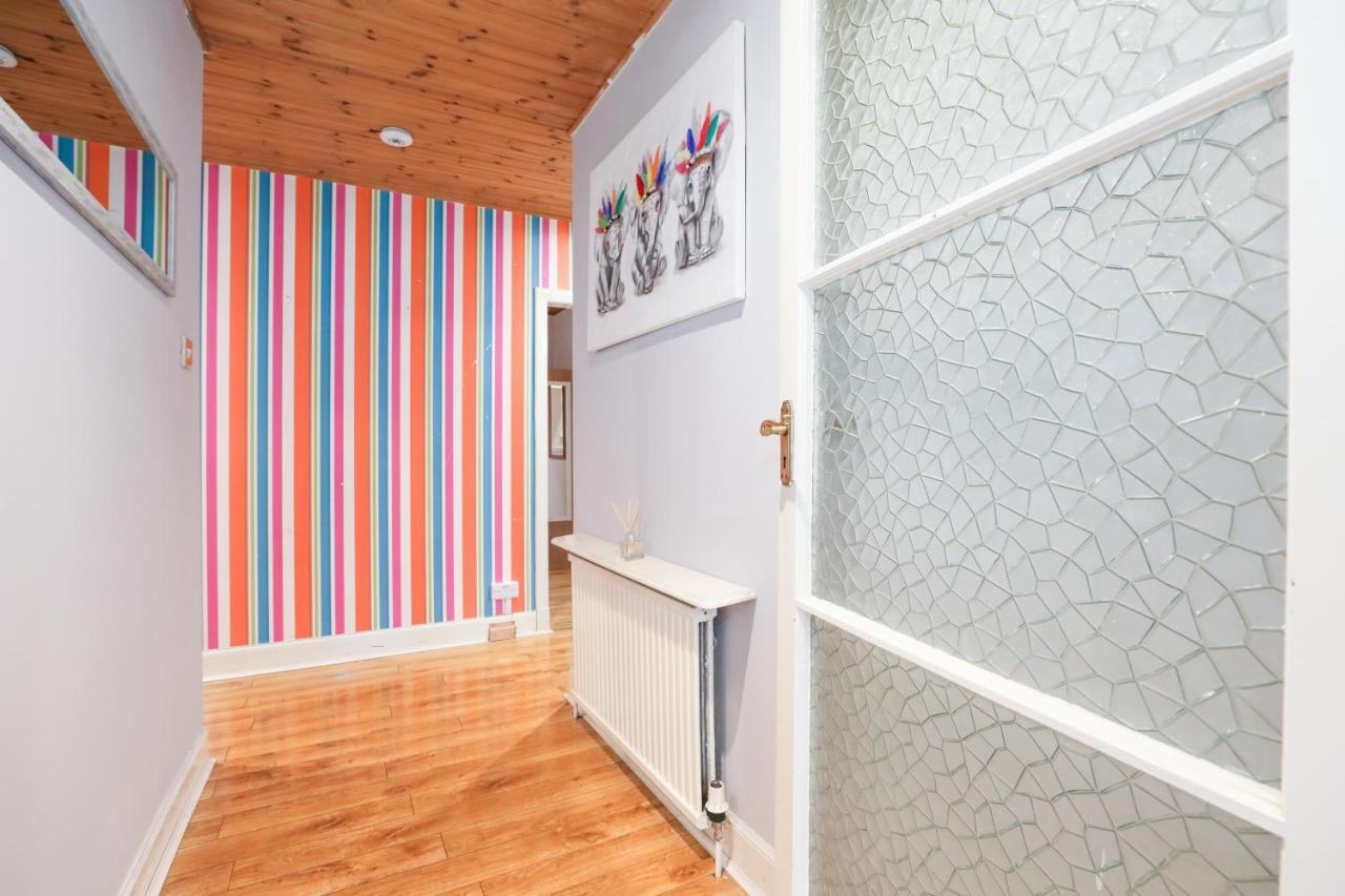 Beautiful 4 Bedroom Cottage - Ideal Location - Free Parking Edinburgh Exterior photo