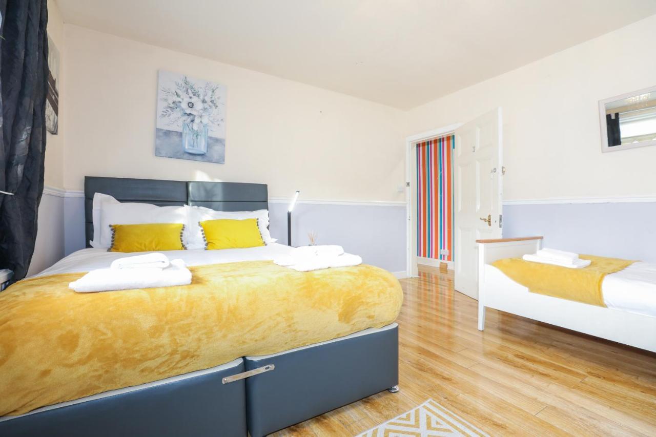 Beautiful 4 Bedroom Cottage - Ideal Location - Free Parking Edinburgh Exterior photo