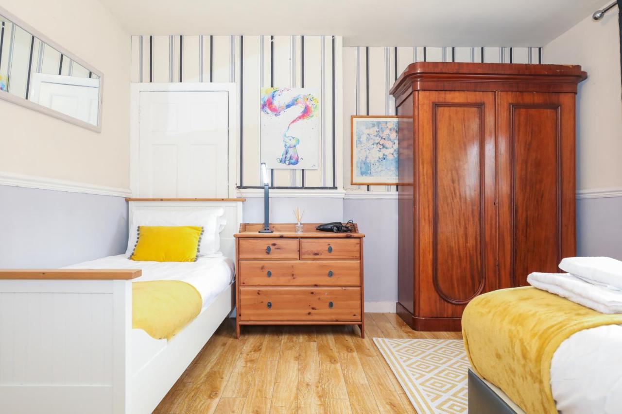 Beautiful 4 Bedroom Cottage - Ideal Location - Free Parking Edinburgh Exterior photo