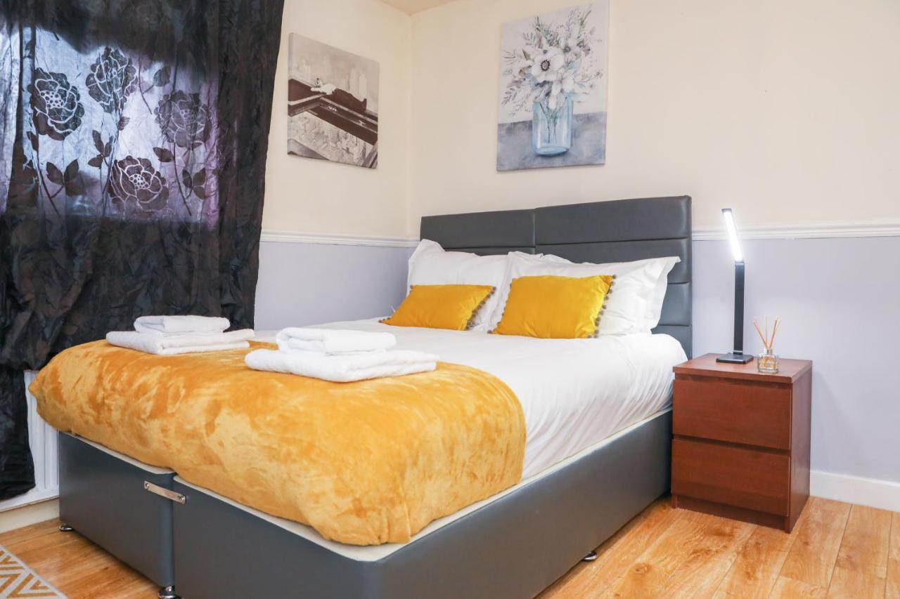 Beautiful 4 Bedroom Cottage - Ideal Location - Free Parking Edinburgh Exterior photo